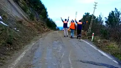 Kastamonu'da Sahil Yolu Heyelan Sonrası Açıldı